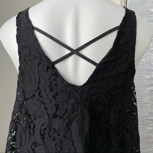 Decree Women’s Lace Crop Top Size S - Picture 7 of 10